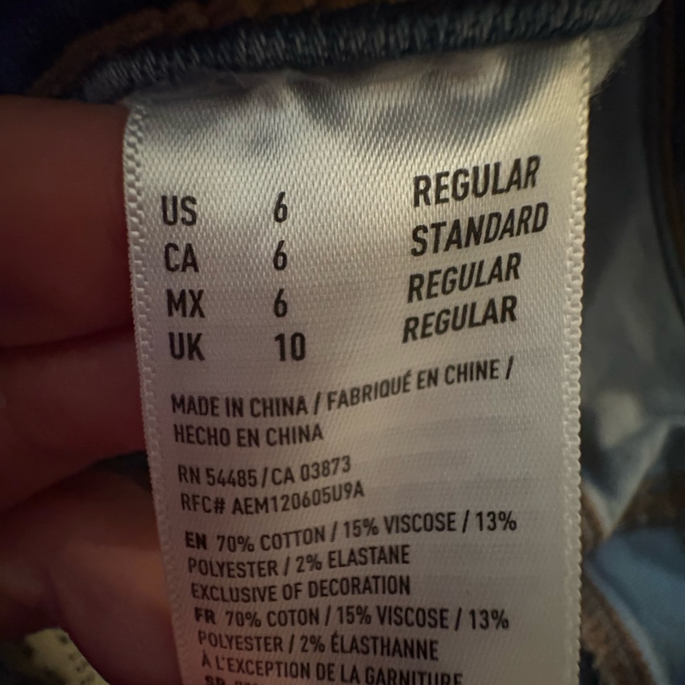 American Eagle Blue Skinny Vintage-Inspired Jeans - Picture 9 of 9